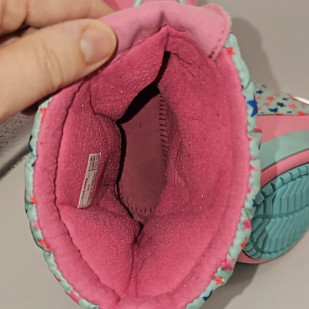 Crocs - CB LODGEPOINT GRAPHIC WNTRBT Pink / Blue size 12c